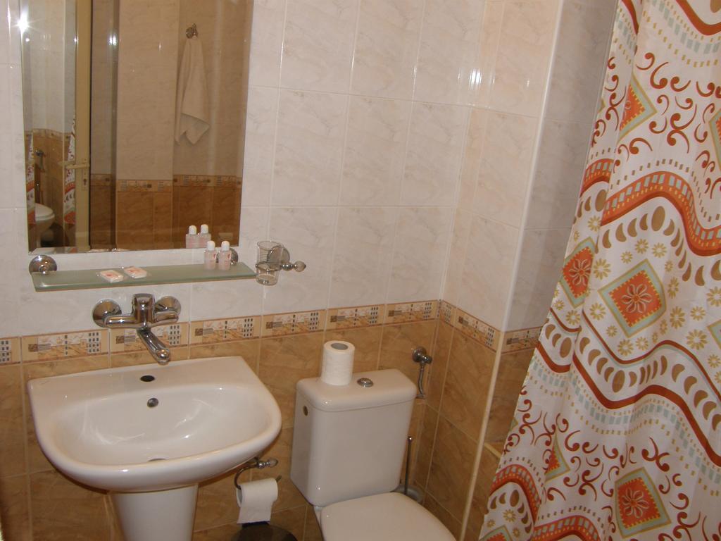 Philippopolis Hotel Plovdiv Szoba fotó